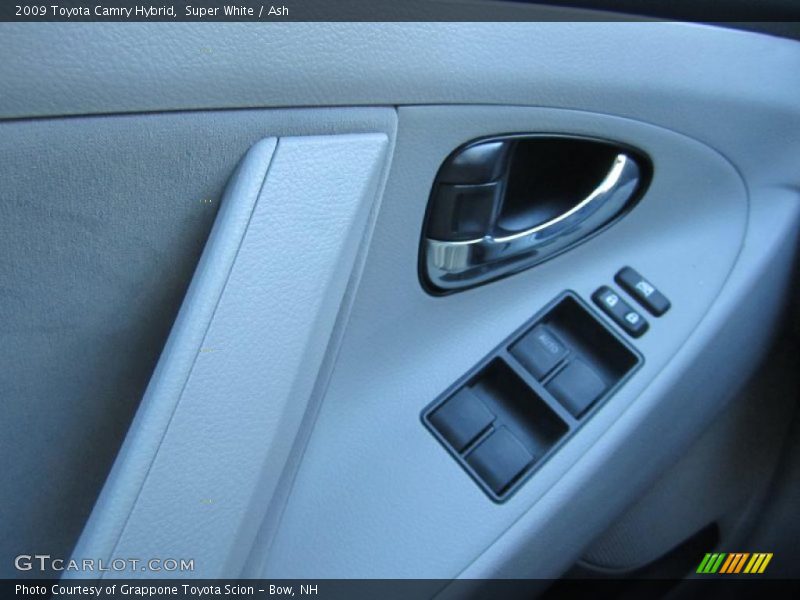 Super White / Ash 2009 Toyota Camry Hybrid