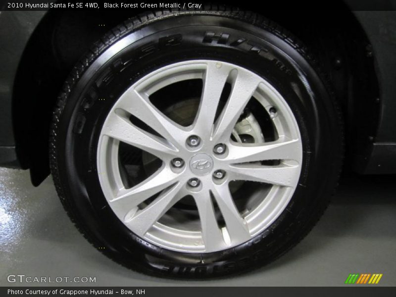 Black Forest Green Metallic / Gray 2010 Hyundai Santa Fe SE 4WD