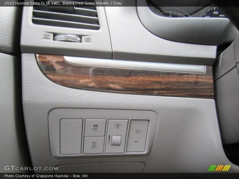 Black Forest Green Metallic / Gray 2010 Hyundai Santa Fe SE 4WD