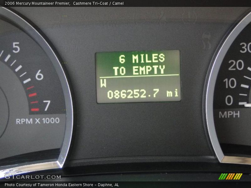 Cashmere Tri-Coat / Camel 2006 Mercury Mountaineer Premier