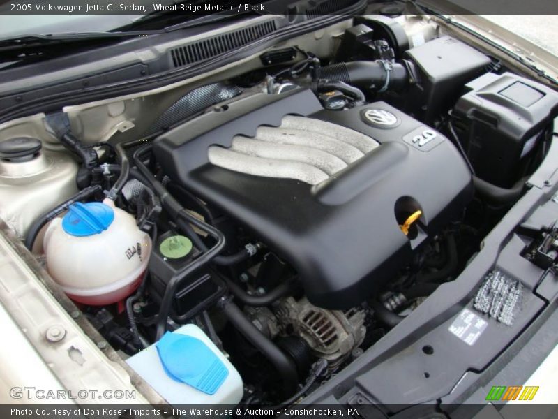Wheat Beige Metallic / Black 2005 Volkswagen Jetta GL Sedan