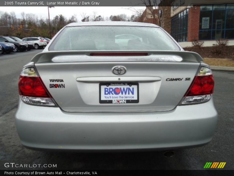 Lunar Mist Metallic / Dark Gray 2005 Toyota Camry SE