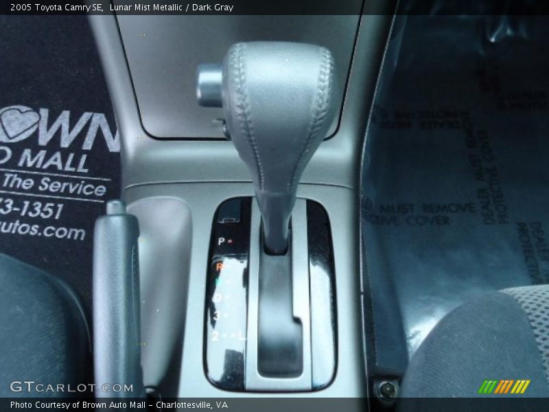 Lunar Mist Metallic / Dark Gray 2005 Toyota Camry SE