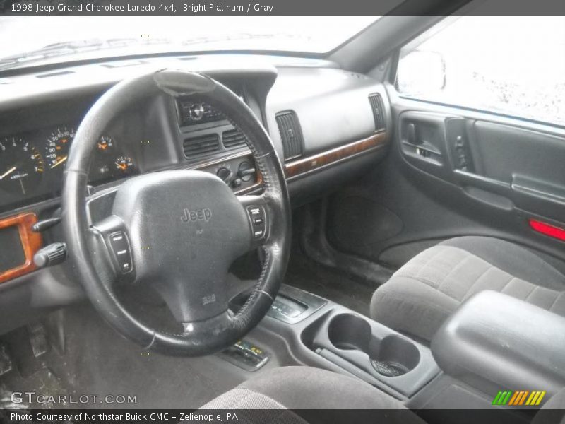 Bright Platinum / Gray 1998 Jeep Grand Cherokee Laredo 4x4