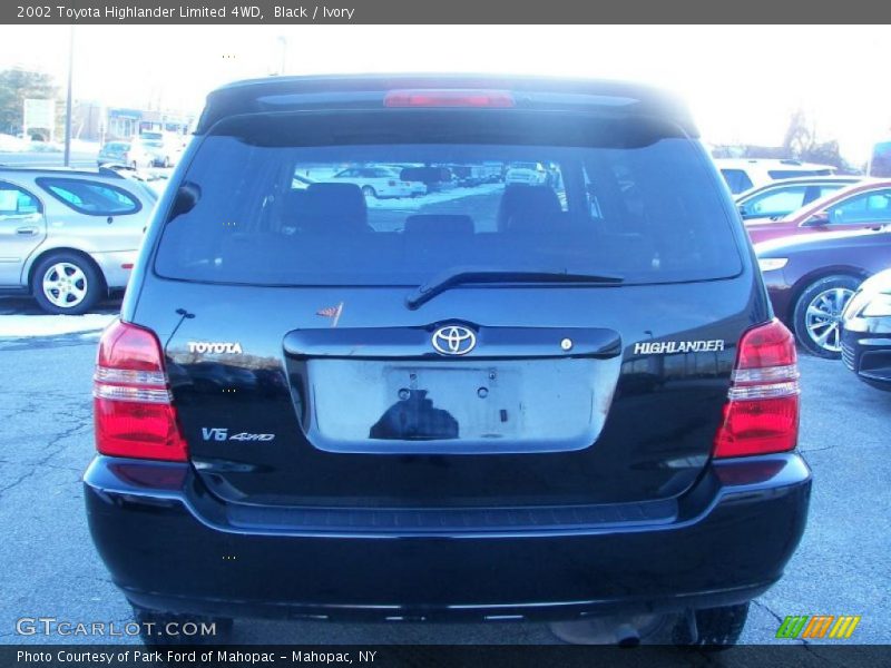 Black / Ivory 2002 Toyota Highlander Limited 4WD
