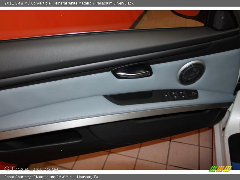 Mineral White Metallic / Palladium Silver/Black 2011 BMW M3 Convertible