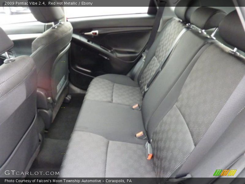 Red Hot Metallic / Ebony 2009 Pontiac Vibe 2.4