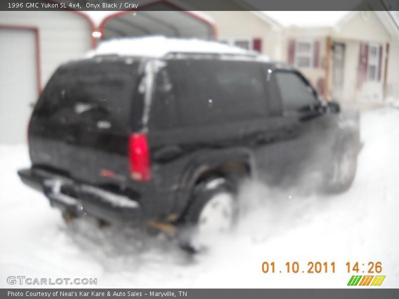 Onyx Black / Gray 1996 GMC Yukon SL 4x4
