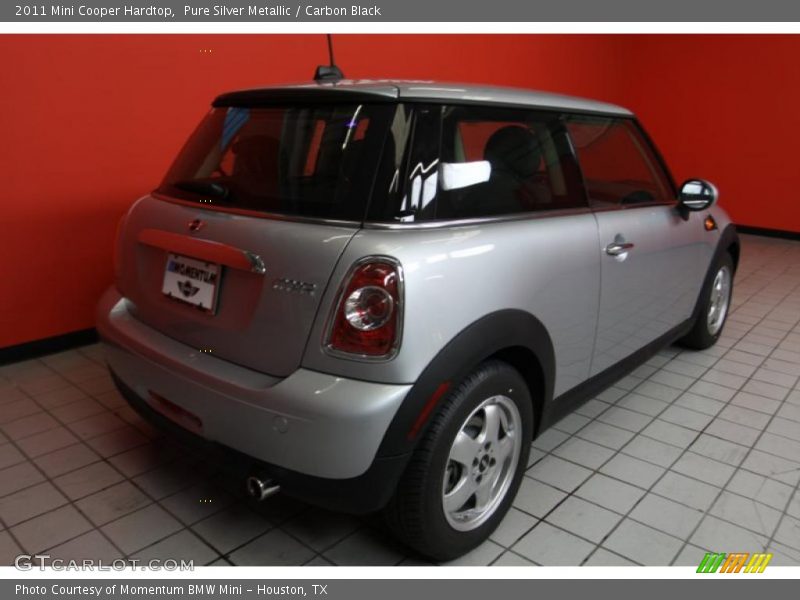 Pure Silver Metallic / Carbon Black 2011 Mini Cooper Hardtop