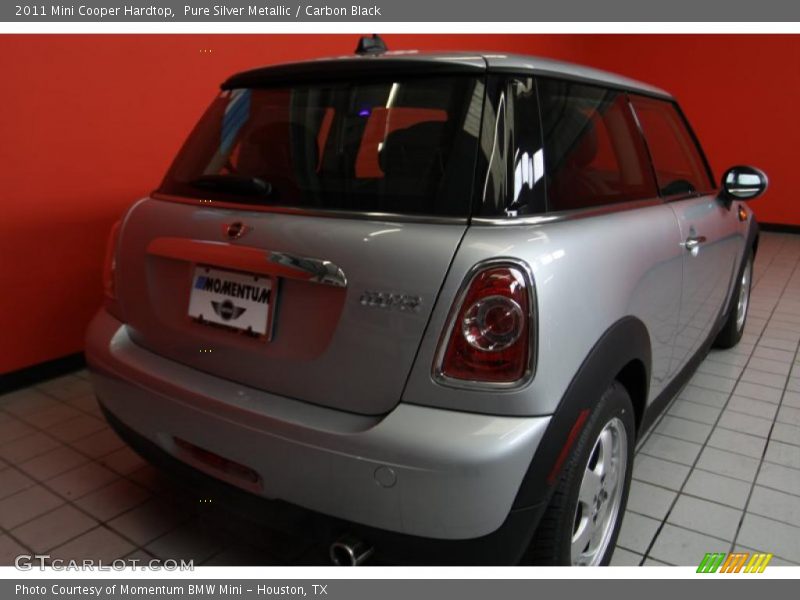 Pure Silver Metallic / Carbon Black 2011 Mini Cooper Hardtop