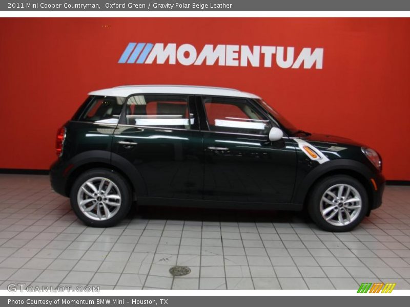 Oxford Green / Gravity Polar Beige Leather 2011 Mini Cooper Countryman