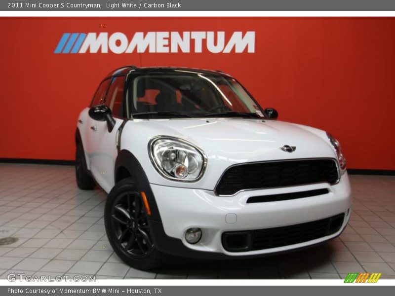 Light White / Carbon Black 2011 Mini Cooper S Countryman