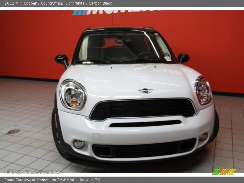 Light White / Carbon Black 2011 Mini Cooper S Countryman