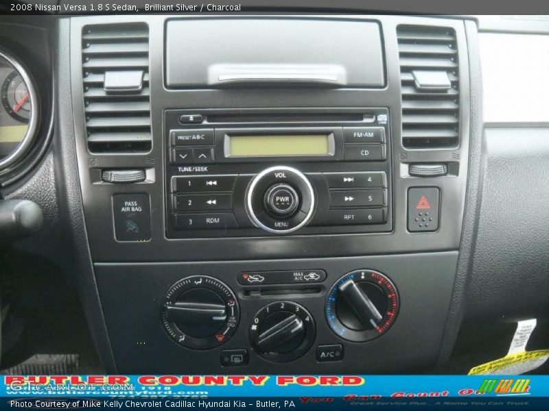 Brilliant Silver / Charcoal 2008 Nissan Versa 1.8 S Sedan