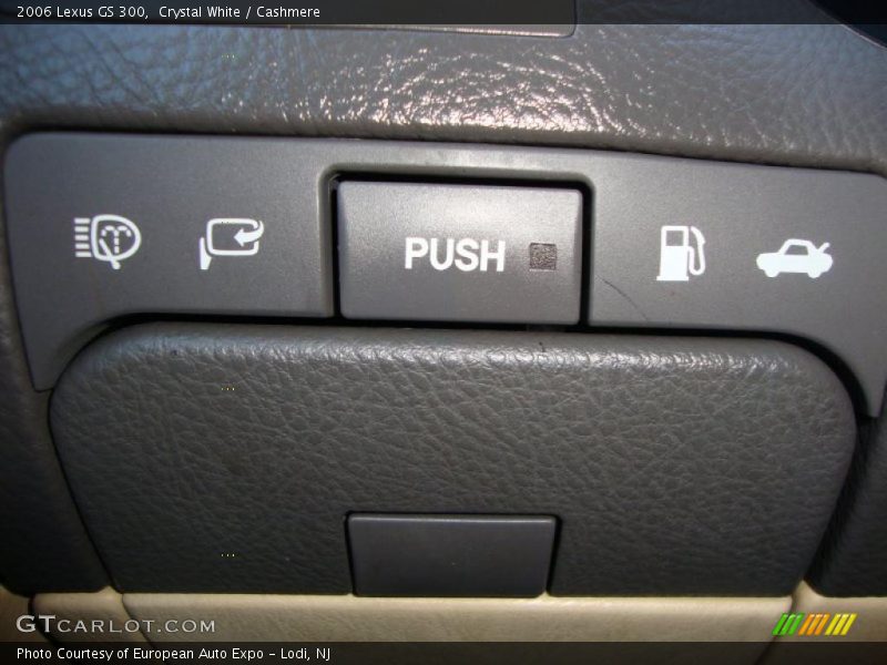 Crystal White / Cashmere 2006 Lexus GS 300