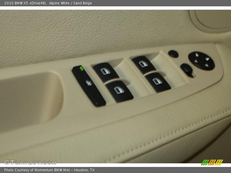 Alpine White / Sand Beige 2010 BMW X5 xDrive48i