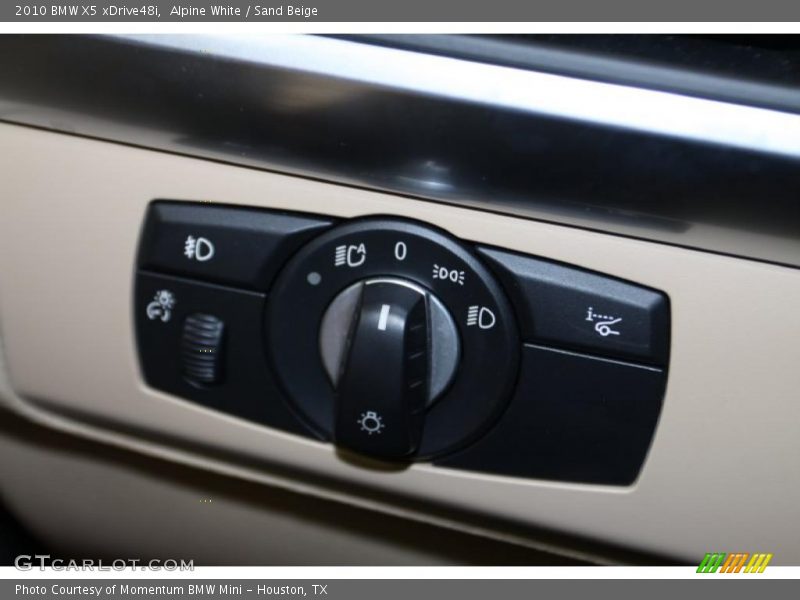 Alpine White / Sand Beige 2010 BMW X5 xDrive48i