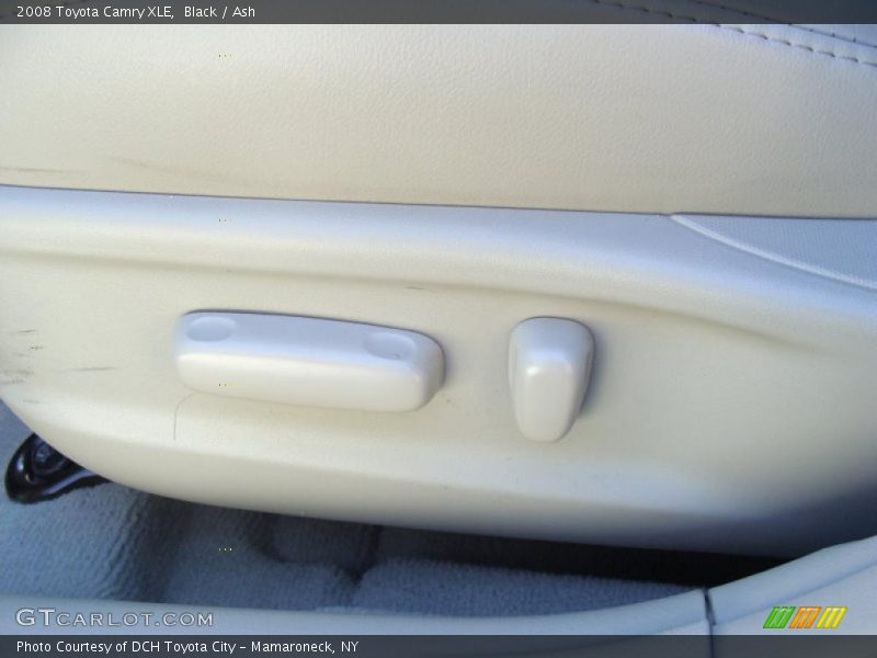 Black / Ash 2008 Toyota Camry XLE