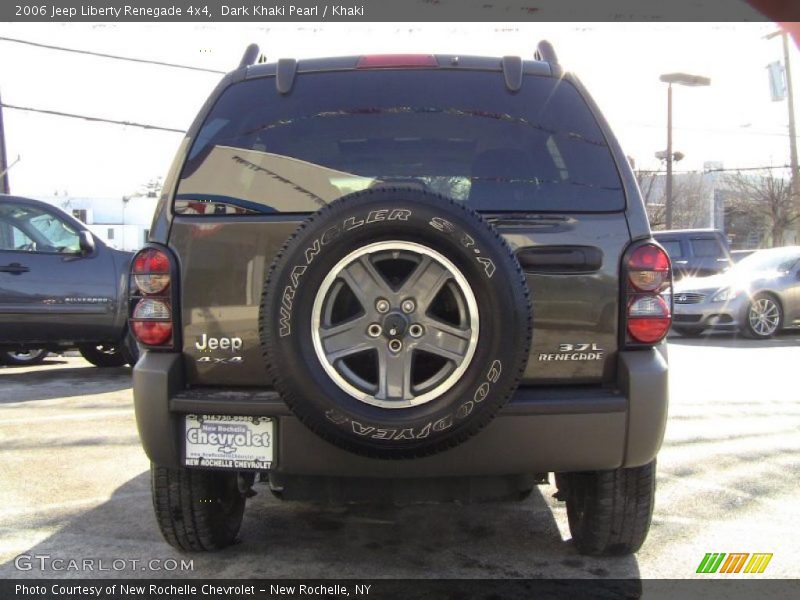 Dark Khaki Pearl / Khaki 2006 Jeep Liberty Renegade 4x4