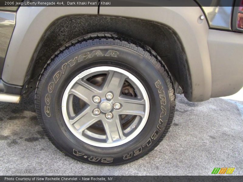 Dark Khaki Pearl / Khaki 2006 Jeep Liberty Renegade 4x4