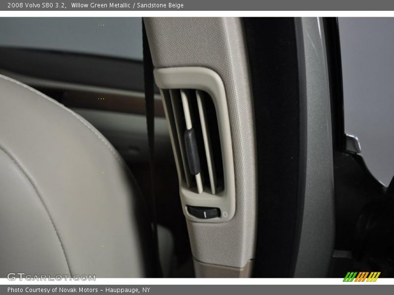 Willow Green Metallic / Sandstone Beige 2008 Volvo S80 3.2