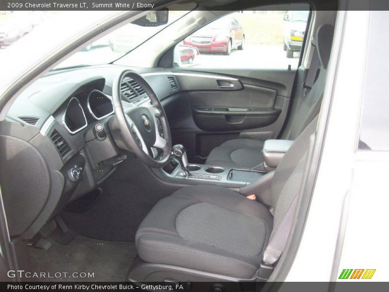 Summit White / Ebony 2009 Chevrolet Traverse LT