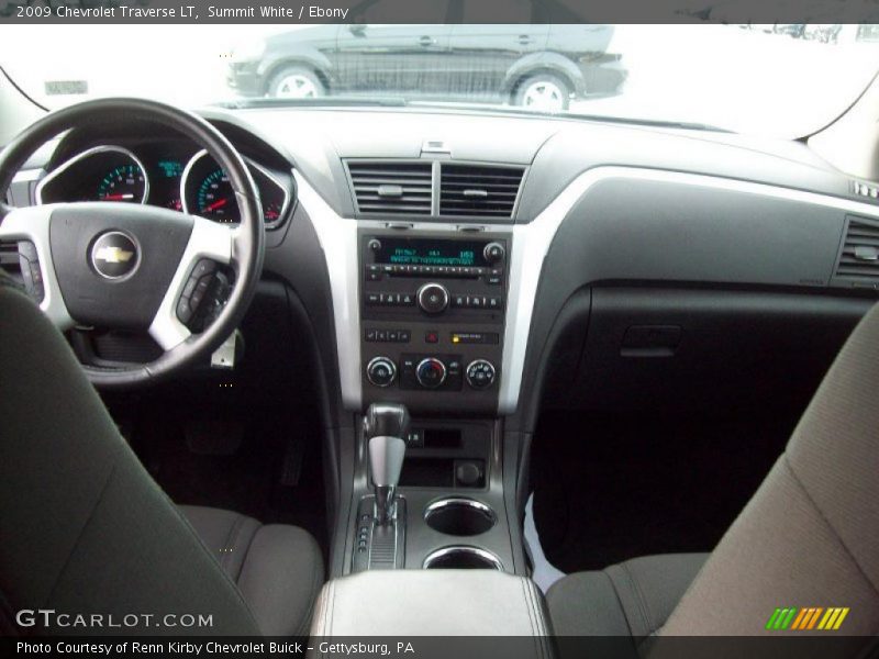 Summit White / Ebony 2009 Chevrolet Traverse LT