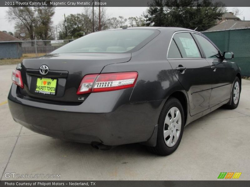  2011 Camry LE Magnetic Gray Metallic