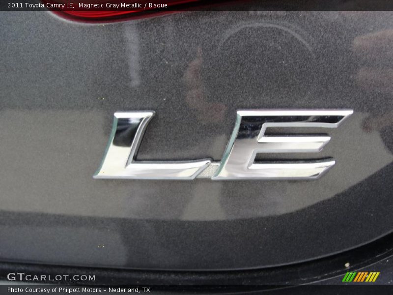 Magnetic Gray Metallic / Bisque 2011 Toyota Camry LE