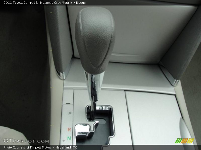 Magnetic Gray Metallic / Bisque 2011 Toyota Camry LE