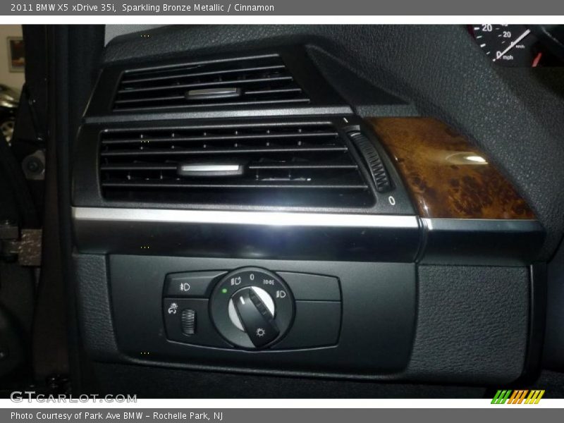 Sparkling Bronze Metallic / Cinnamon 2011 BMW X5 xDrive 35i