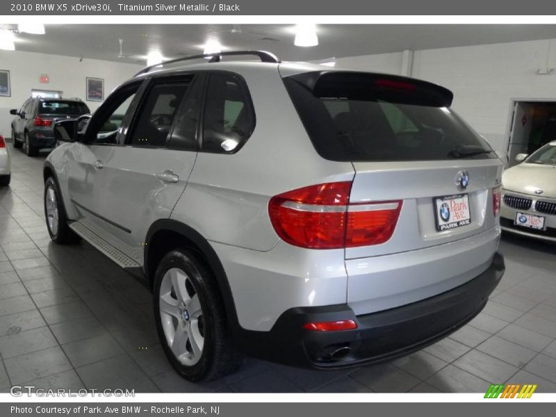 Titanium Silver Metallic / Black 2010 BMW X5 xDrive30i