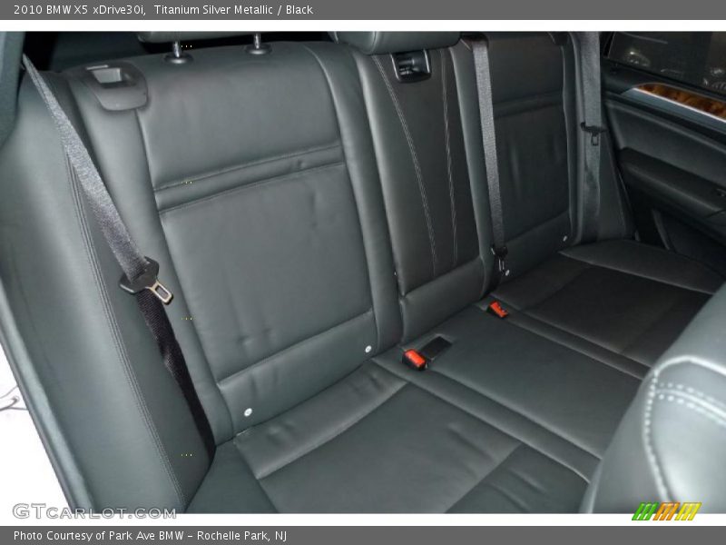 Titanium Silver Metallic / Black 2010 BMW X5 xDrive30i