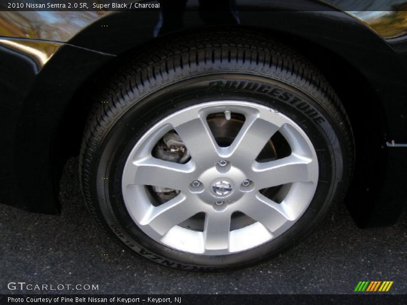 Super Black / Charcoal 2010 Nissan Sentra 2.0 SR