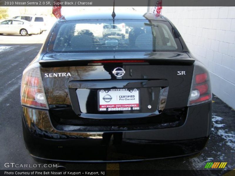 Super Black / Charcoal 2010 Nissan Sentra 2.0 SR