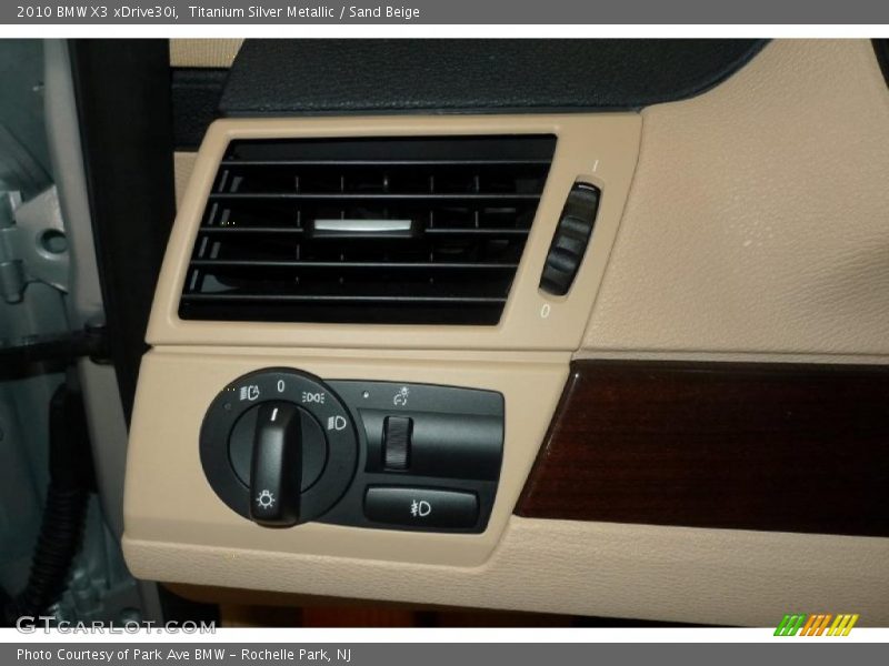 Titanium Silver Metallic / Sand Beige 2010 BMW X3 xDrive30i
