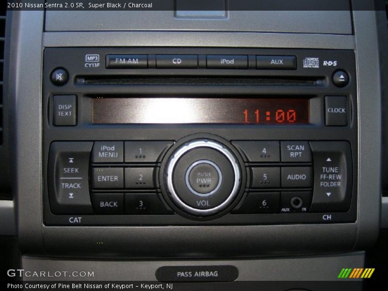 Super Black / Charcoal 2010 Nissan Sentra 2.0 SR