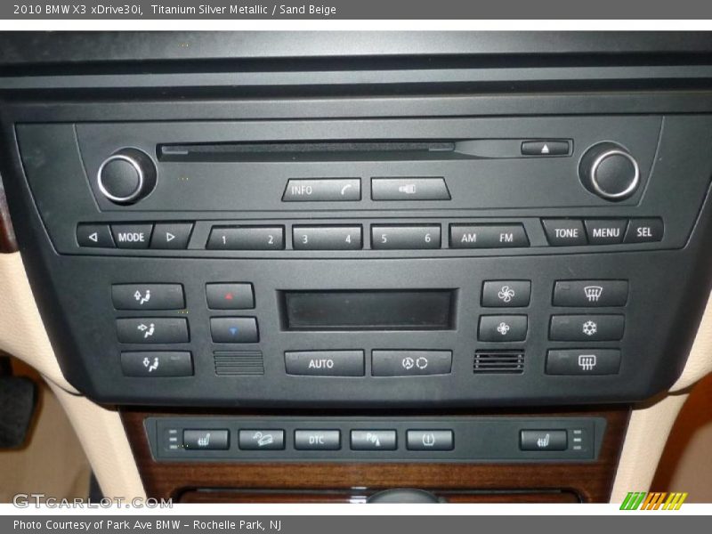 Titanium Silver Metallic / Sand Beige 2010 BMW X3 xDrive30i