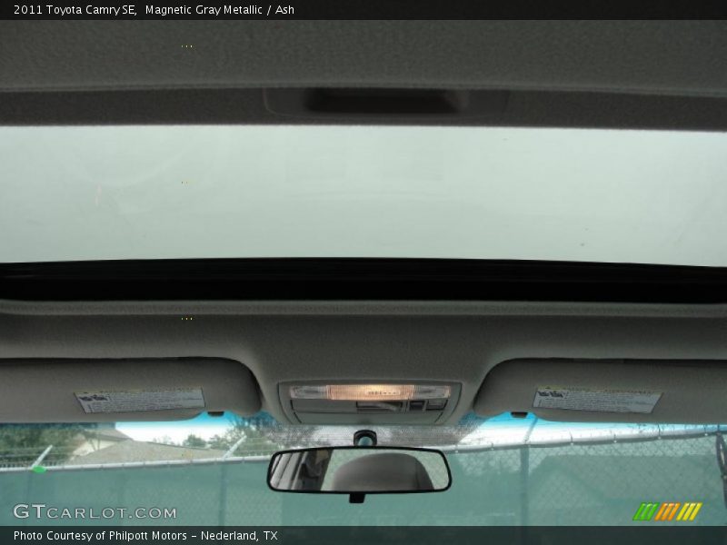 Magnetic Gray Metallic / Ash 2011 Toyota Camry SE