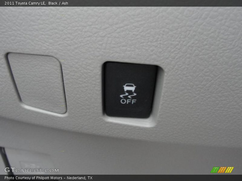 Black / Ash 2011 Toyota Camry LE