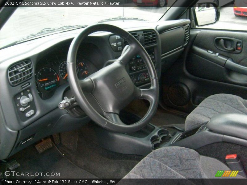 Pewter Interior - 2002 Sonoma SLS Crew Cab 4x4 