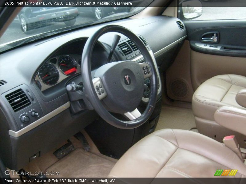  2005 Montana SV6 AWD Cashmere Interior