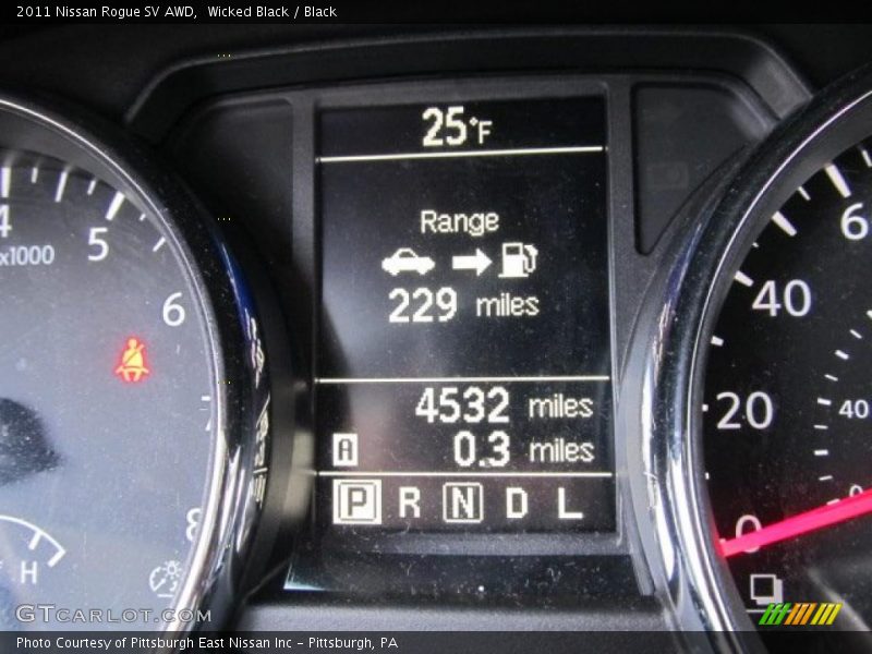 Wicked Black / Black 2011 Nissan Rogue SV AWD