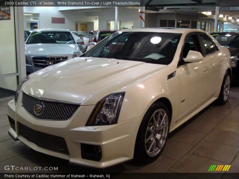 Front 3/4 View of 2009 CTS -V Sedan