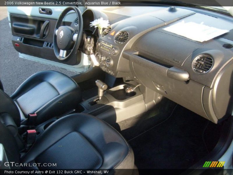 Aquarius Blue / Black 2006 Volkswagen New Beetle 2.5 Convertible