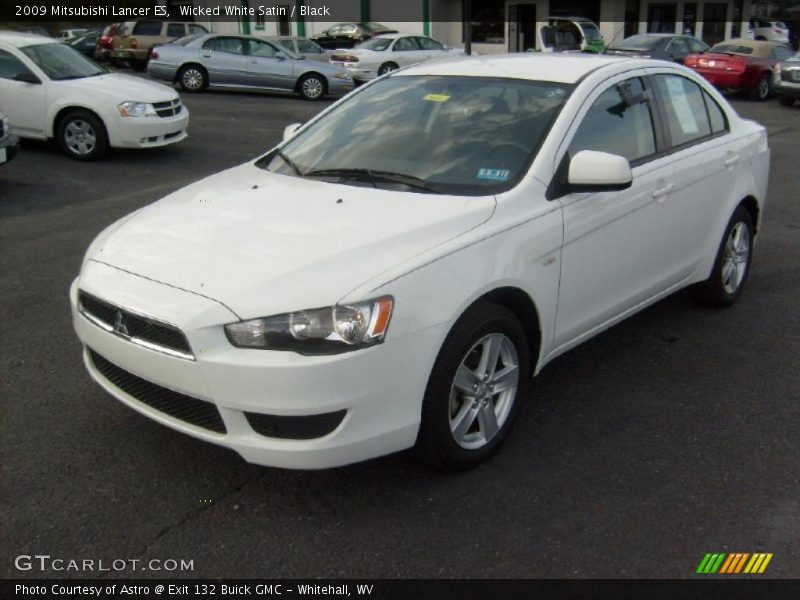 Wicked White Satin / Black 2009 Mitsubishi Lancer ES
