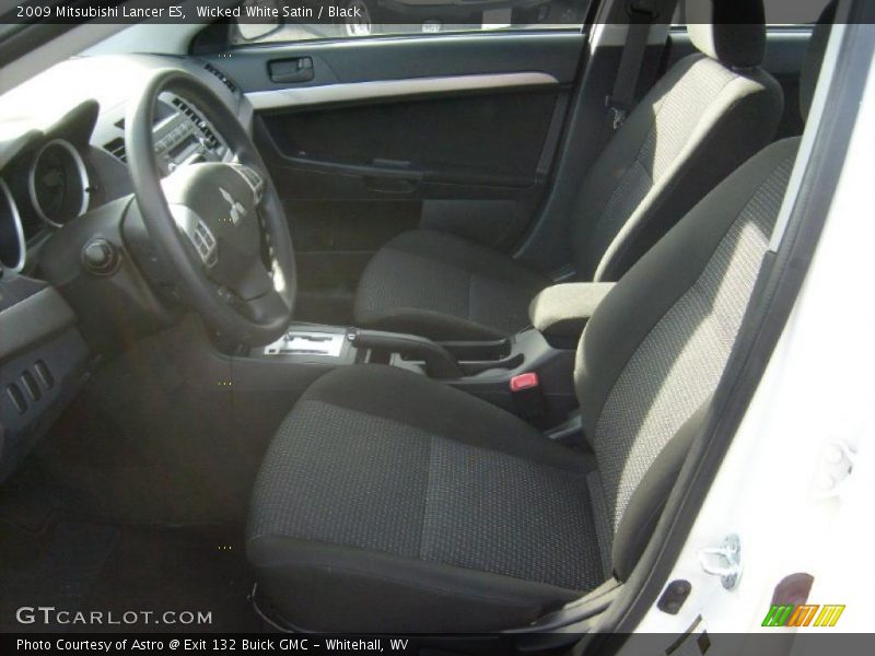 Wicked White Satin / Black 2009 Mitsubishi Lancer ES