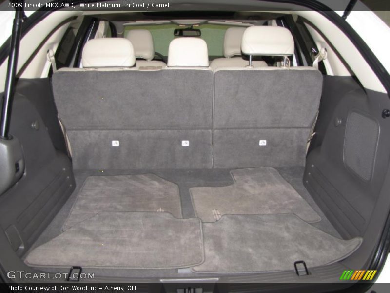  2009 MKX AWD Trunk