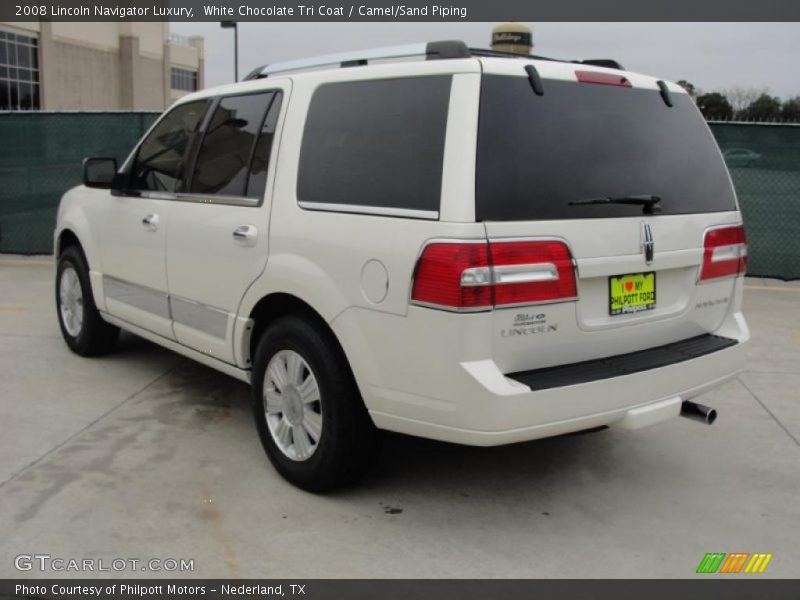 White Chocolate Tri Coat / Camel/Sand Piping 2008 Lincoln Navigator Luxury