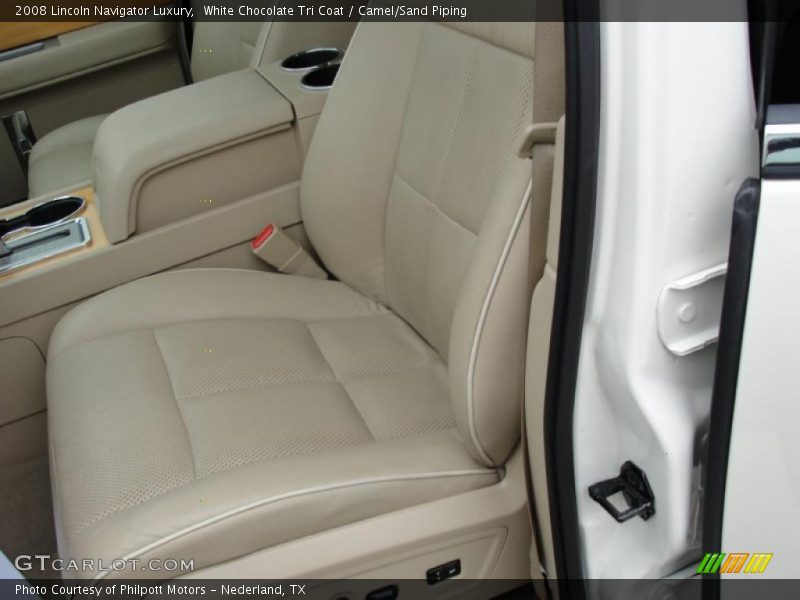 White Chocolate Tri Coat / Camel/Sand Piping 2008 Lincoln Navigator Luxury